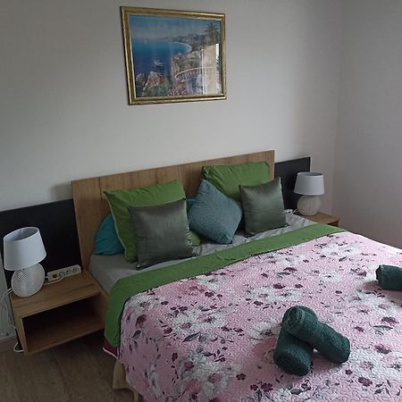 Chambre Privee Montaigu-Vendee Eksteriør bilde